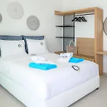 Blue Breeze Villa Nikiana
