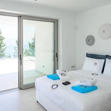 Villa Blue Breeze Nikiana